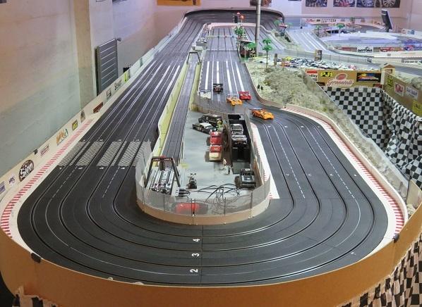 Grande ligne droite du OldDaddy's Raceway à Meyrin