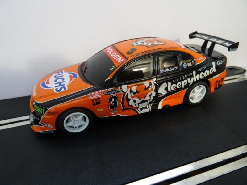 Scalextric Holden Commodore VZ C2769