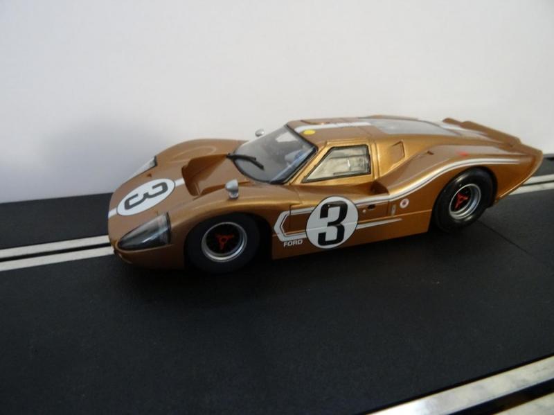 Scalextric Ford GT MKIV C3951