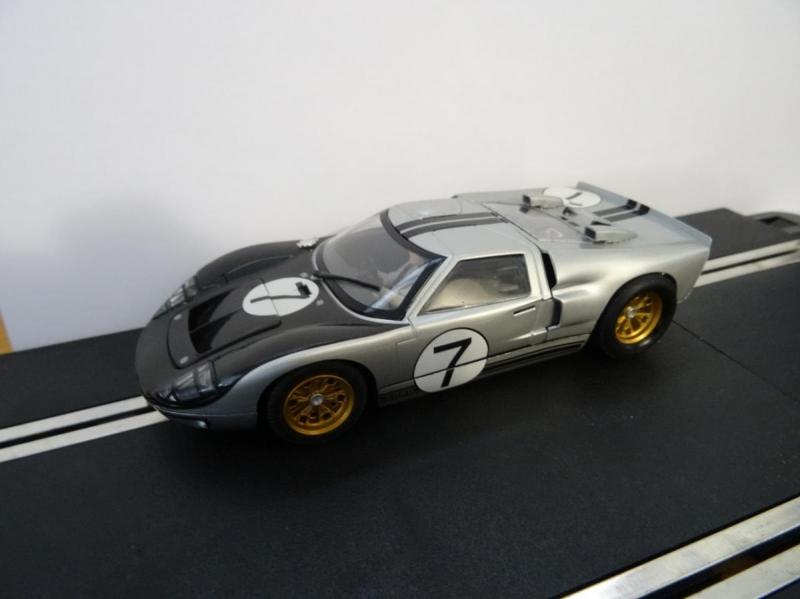 Scalextric Ford GT40 MKII C2917