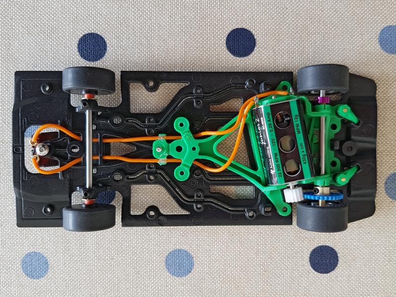 Chassis peint en noir Chassis peint en noir