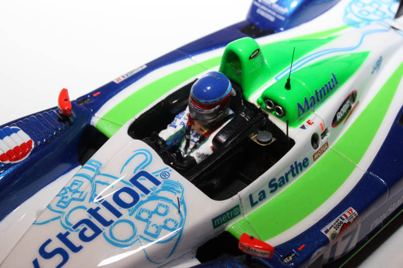 Miniature IXO 1/43 Pescarolo C60 Hybrid #16 Le Mans 2005 (Collard, Bouillon, Comas)